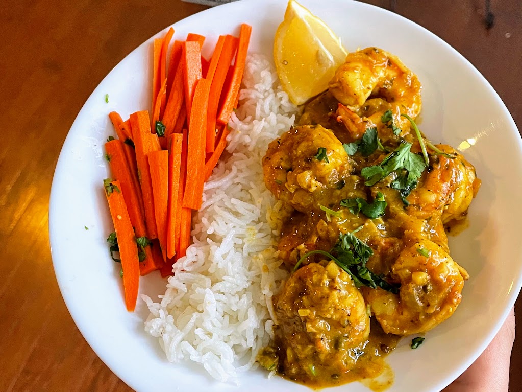 coconut-shrimp-curry-with-rice-and-carrots-on-the-side